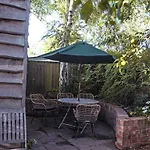 Apartment The Coach House In The Heart Of Bishopston *