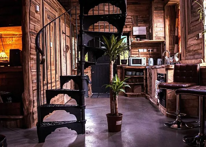 公寓 The Coach House In The Heart Of Bishopston 布里斯托